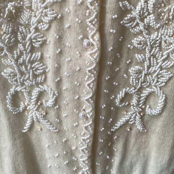 Vintage Wool Beaded cardigan, size M - Picture 6 of 14